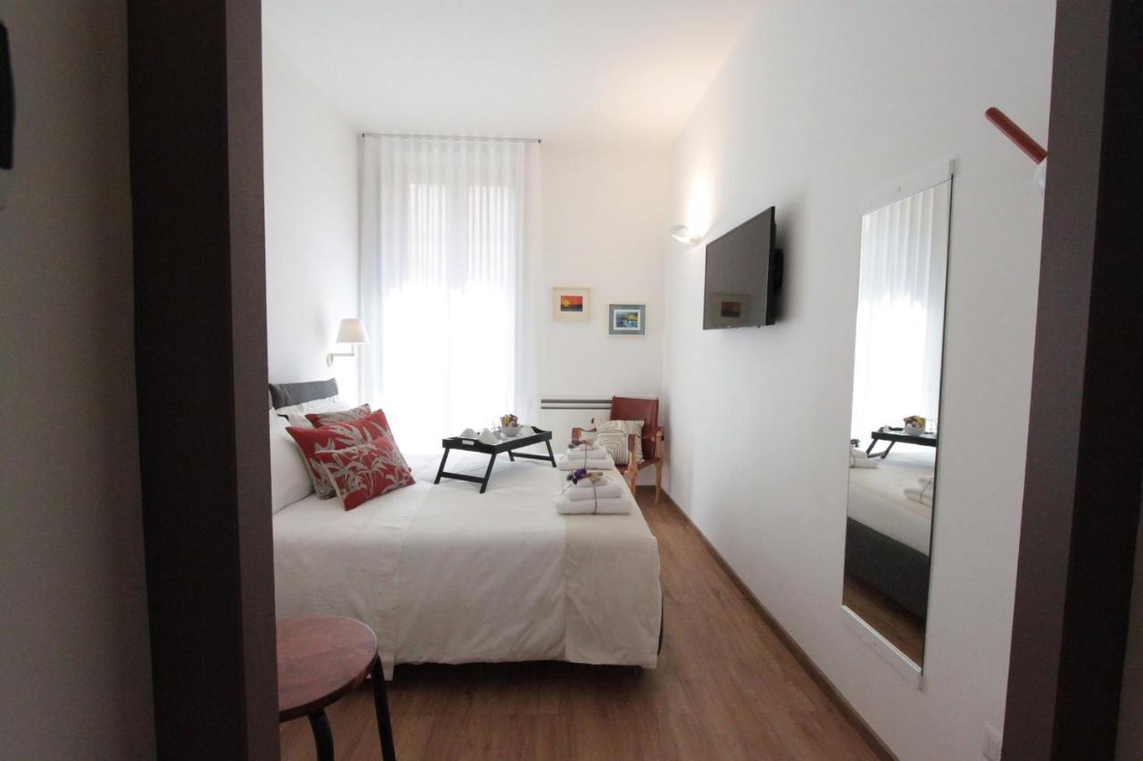 Palazzo Pinto B&B Бриндизи Экстерьер фото