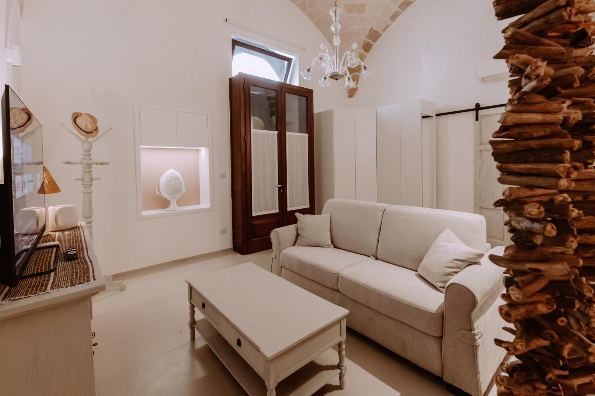 Palazzo Pinto B&B Бриндизи Экстерьер фото