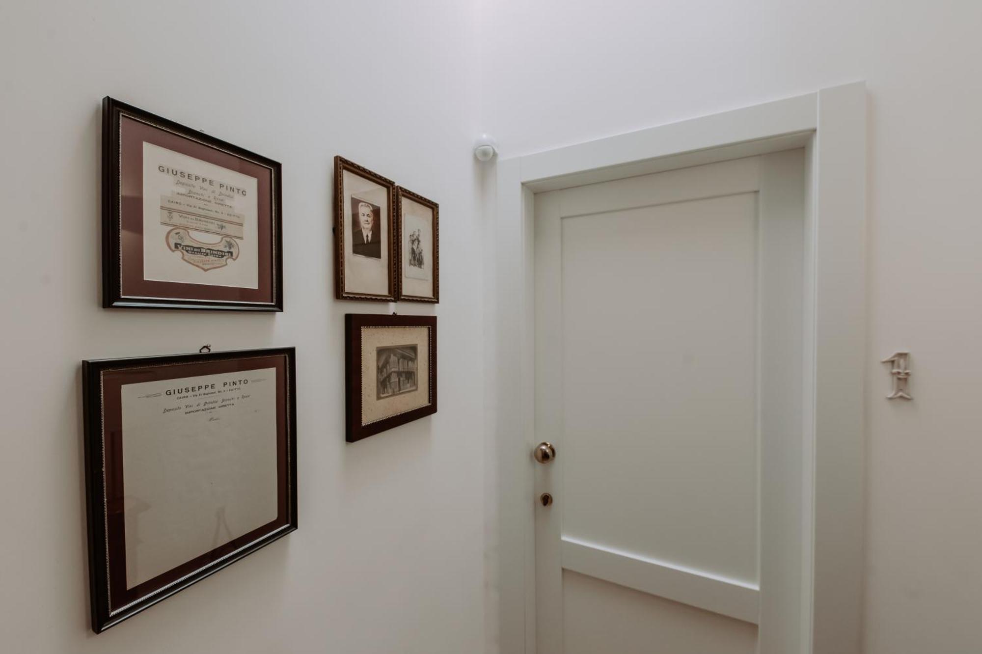 Palazzo Pinto B&B Бриндизи Экстерьер фото